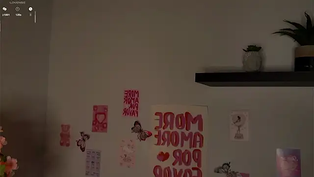 CoreenYorton live sex cam