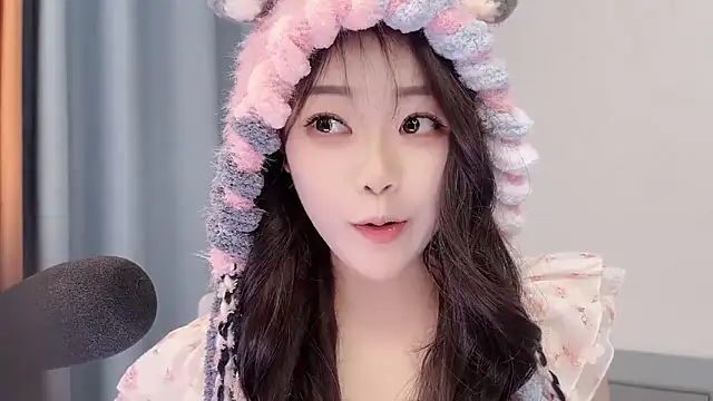 smalldaisy's cam snapshot