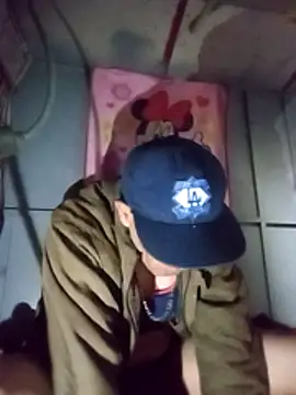 GIOLOKOARRE's cam snapshot