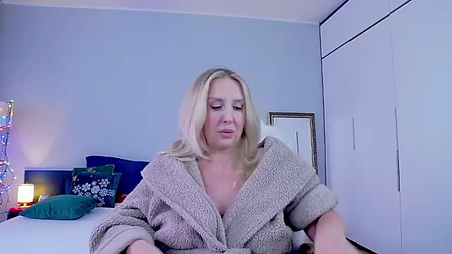 MariaRichi_'s cam snapshot