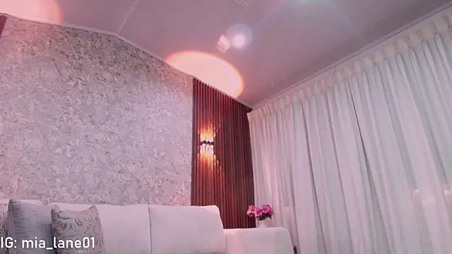 Miaa_lane live sex cam