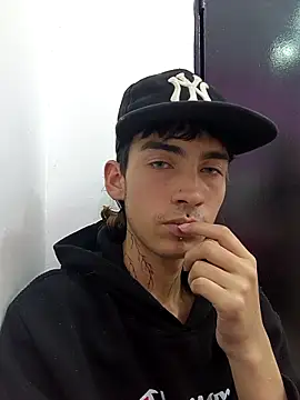 ttimy_x_boy live sex cam