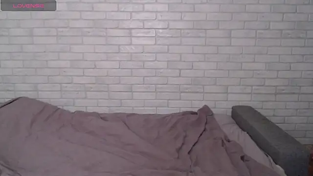 Alexxx_horny live sex cam