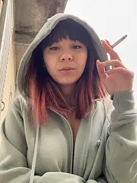 YumiLux's cam snapshot