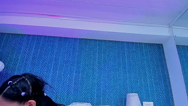 LeaMoreau22's cam snapshot