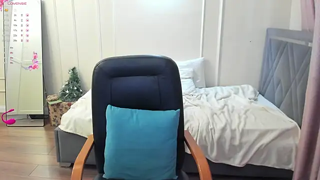 Kuro_Ren live sex cam