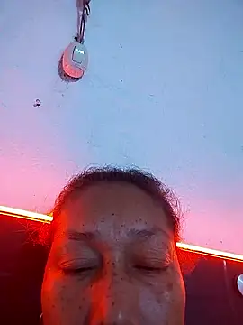 Ruby-Hot-Milf's cam snapshot