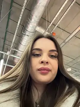 KristiRich's cam snapshot