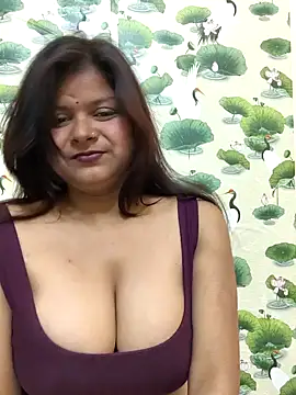 Attractive_Queen_'s cam snapshot