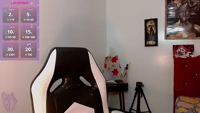 AdharaaMoon live sex cam