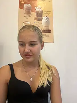 VanillaCakes's cam snapshot