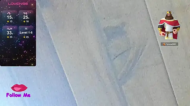 natasha_logan_'s cam snapshot