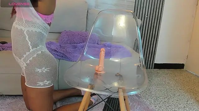 charlot_collin's cam snapshot