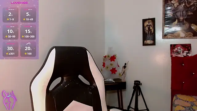 AdharaaMoon live sex cam