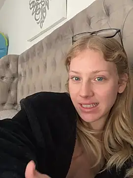 RosieLovexoxx's cam snapshot