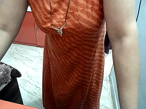 Nagma_housewife's cam snapshot