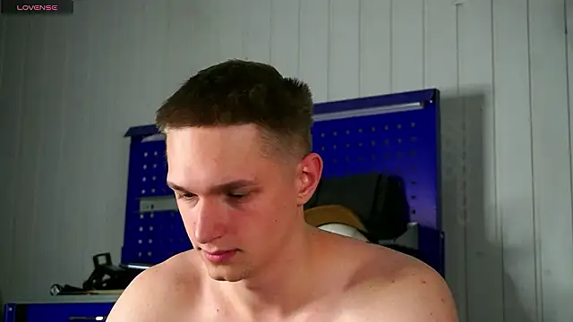 dustyn_fox's cam snapshot