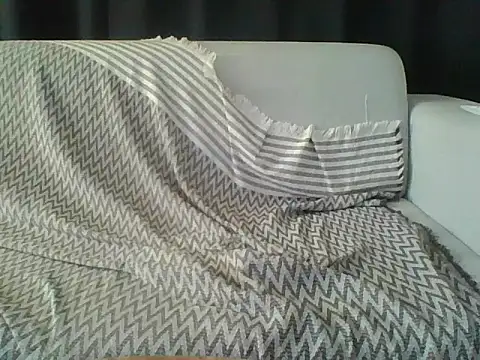 hornyboy_35's cam snapshot