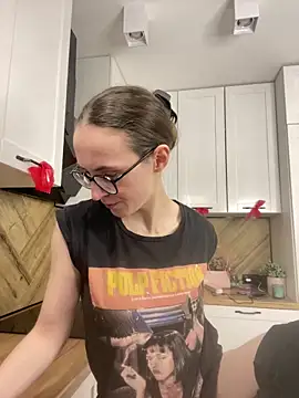 MartiniiSelenna live sex cam