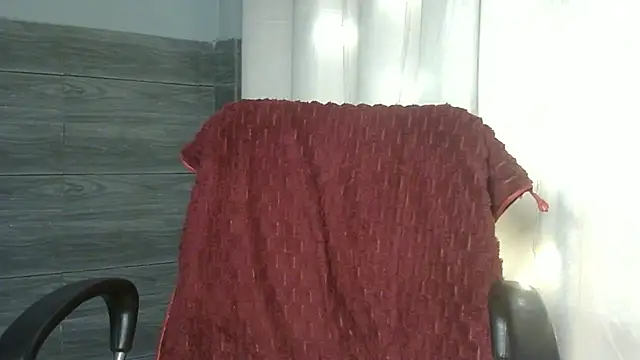 Naughty-Riya's cam snapshot