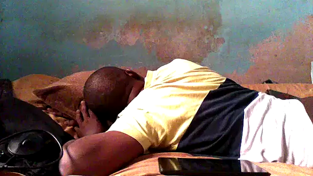 little__joy's cam snapshot