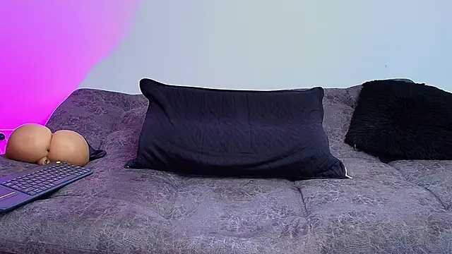 BrayaanFit's cam snapshot