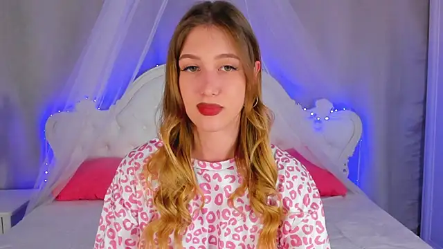 VitalinaBlue's cam snapshot