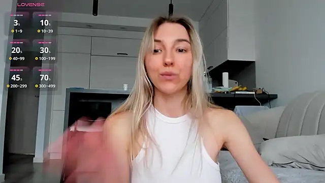 Sunny_Rina_'s cam snapshot