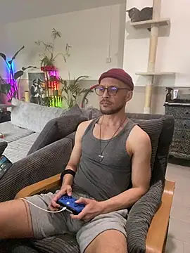 MattMiller28's cam snapshot