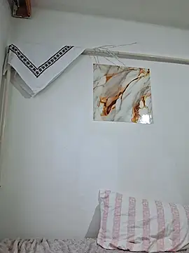 Nika_aa live sex cam