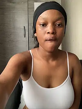 comehaveataskxx6's cam snapshot