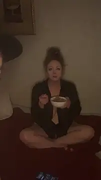 amandatheblondewife's cam snapshot