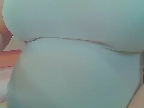 keepmepregnantT's cam snapshot