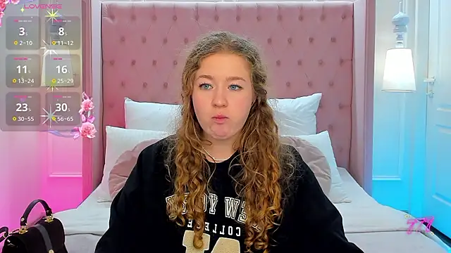 CassieRide live sex cam