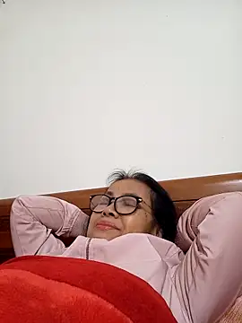 Hotestlove live sex cam