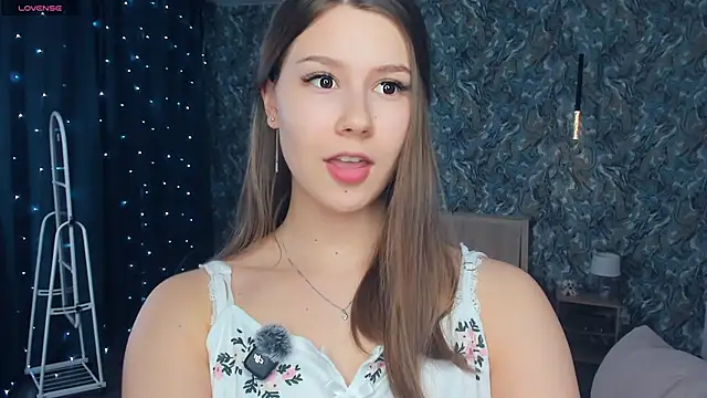 MondoNeko's cam snapshot