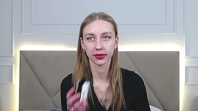 RachaelCute's cam snapshot