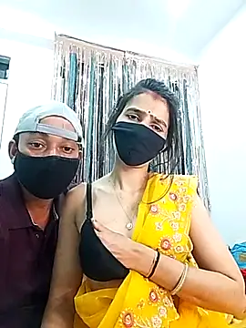 Somya_Rishi's cam snapshot