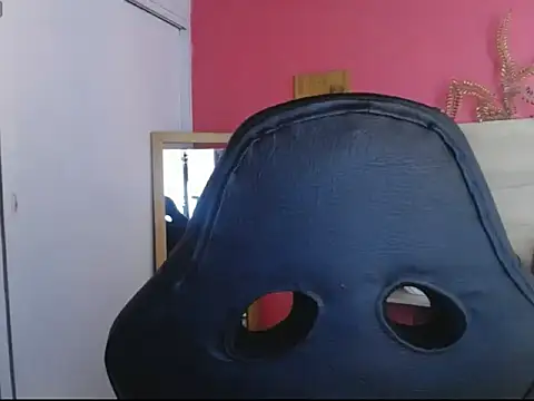 sharon_collin2's cam snapshot