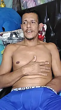 juanmaur22 live sex cam