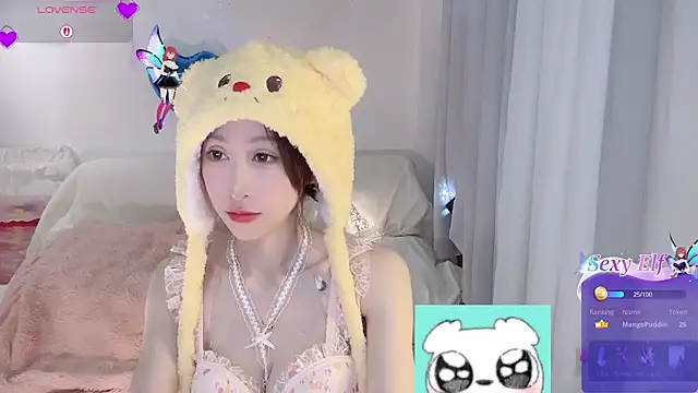 Fayebae_11's cam snapshot