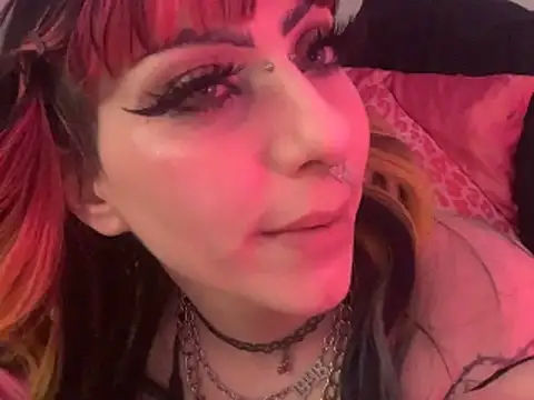 ChrryFoxx live sex cam