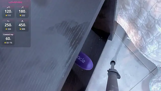 helen_jonesx's cam snapshot