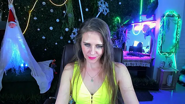 EmiliaBedy's cam snapshot