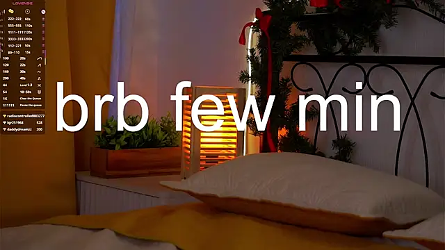 VeronaCritchlow's cam snapshot