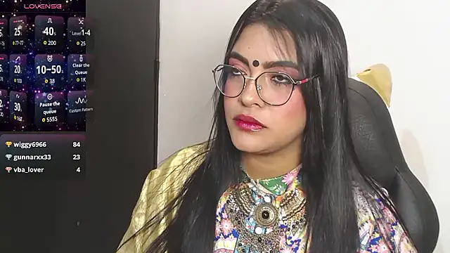 lakshmiraniii live sex cam