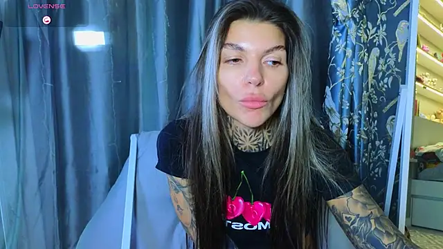 tattooedBabyy's cam snapshot