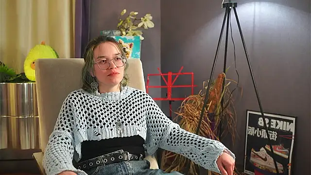 KarrenPear's cam snapshot