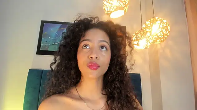 AntonellaHall_'s cam snapshot