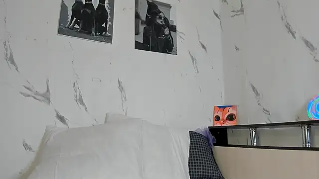 SophieRayne live sex cam